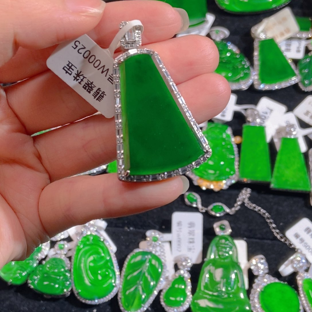翡翠银S925镶嵌吊坠(不含链)