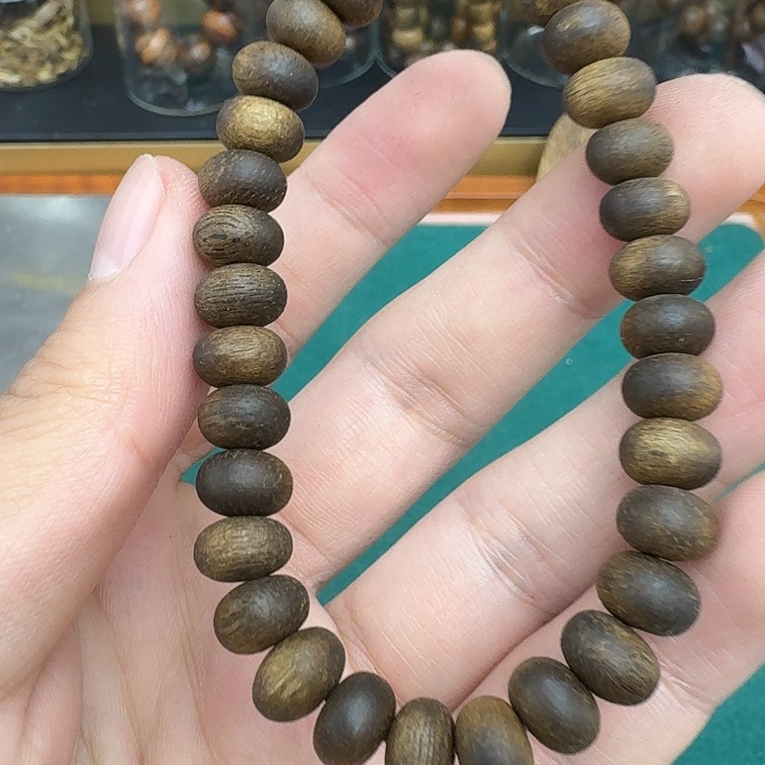 沉香碎屑沉香富森红土301