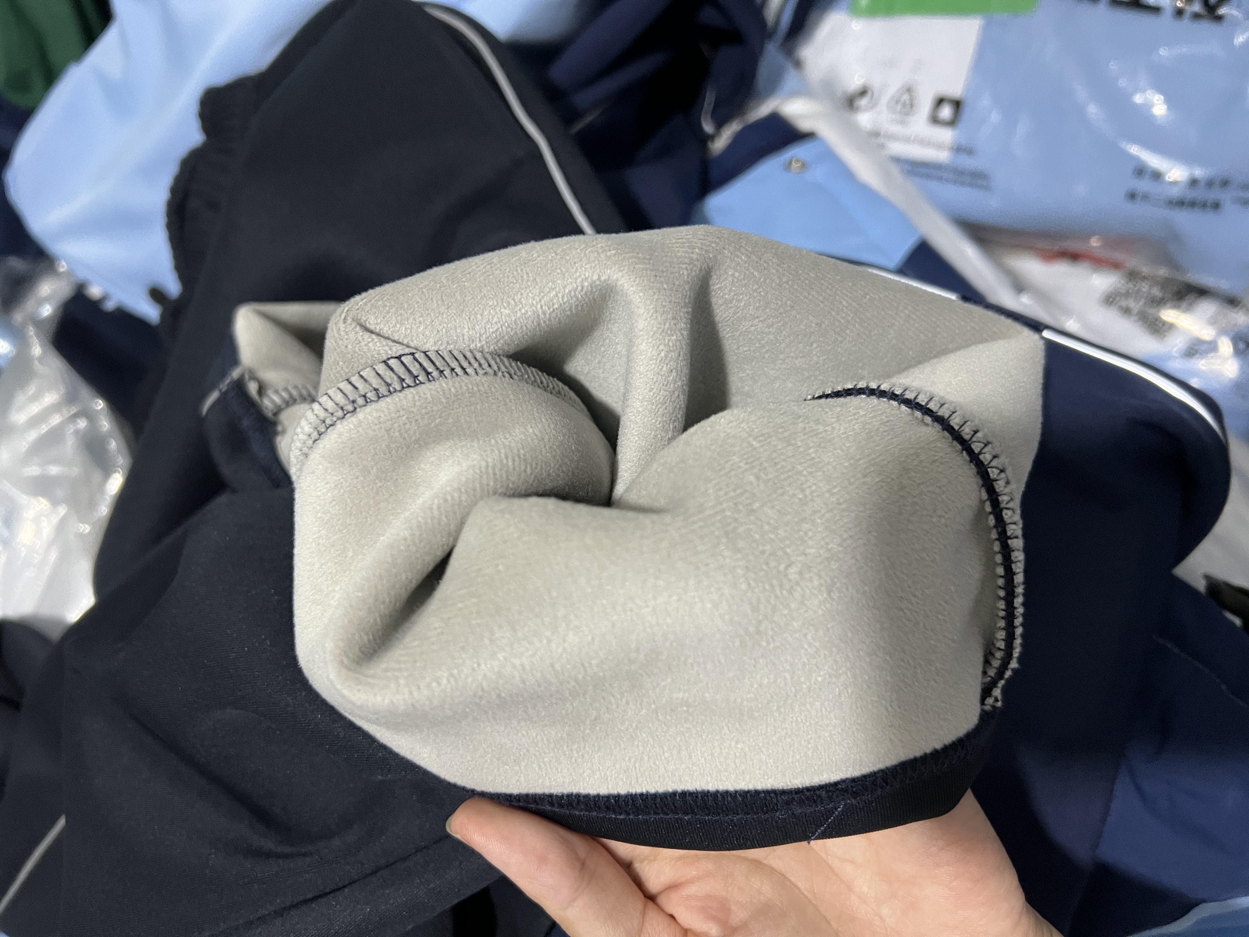 南昌新款统一校服裤小学、初中、高中冬款一体绒加厚裤