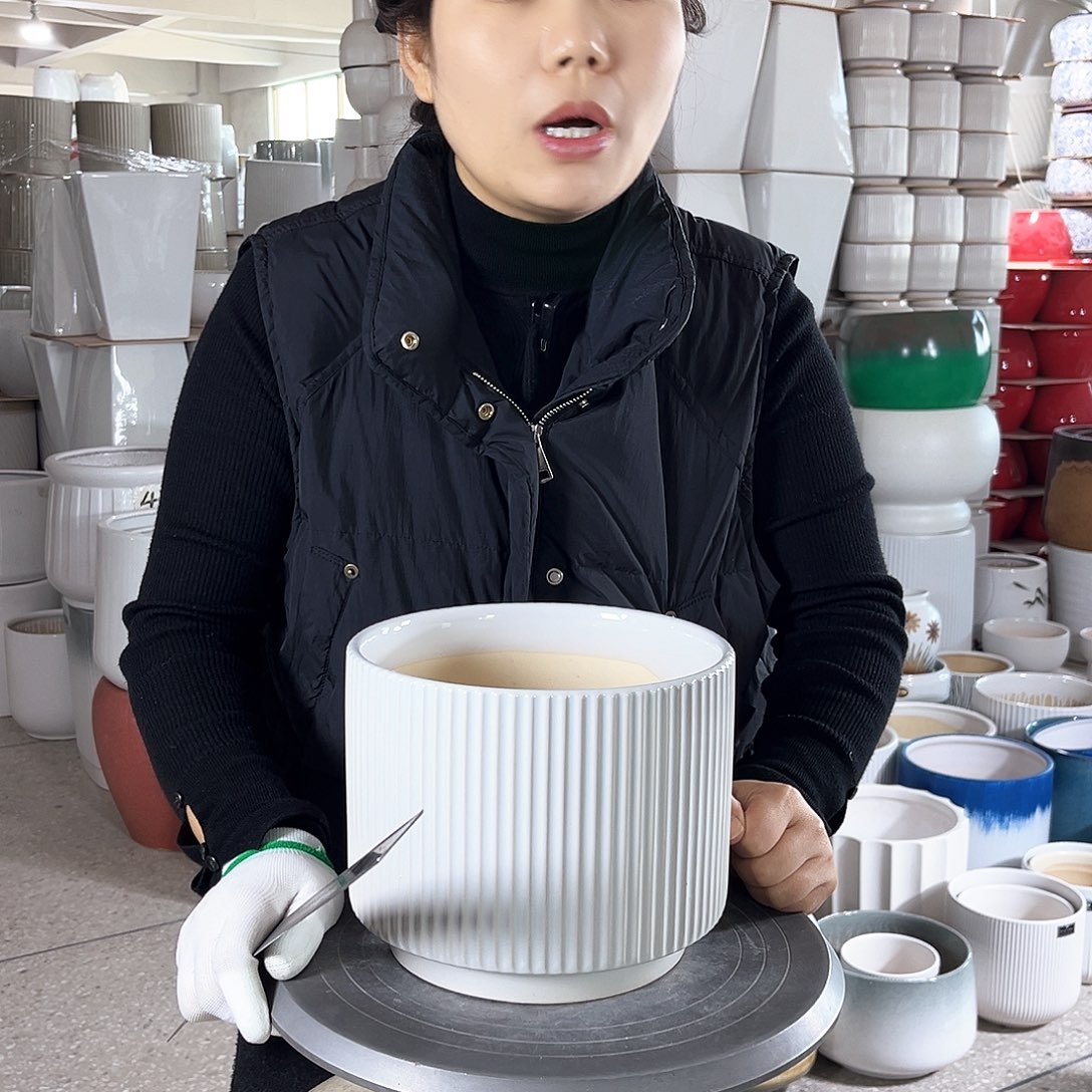 陶瓷口径20-16。亮白