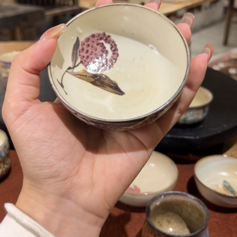 景德镇鱼和熊手工陶艺