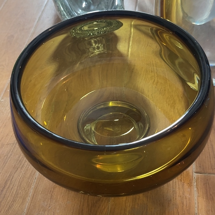 琉璃小*金碧辉煌，聚财旺福