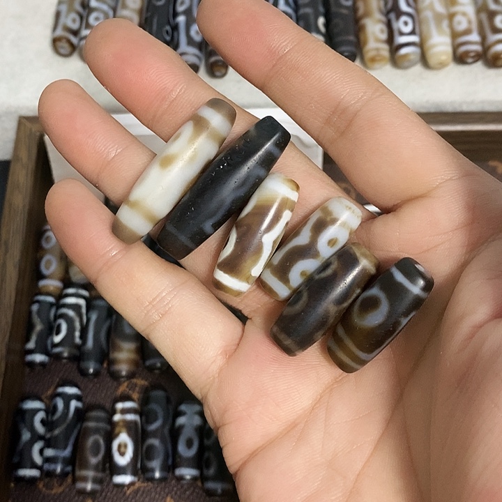 未镶嵌颈饰玛瑙/玉髓