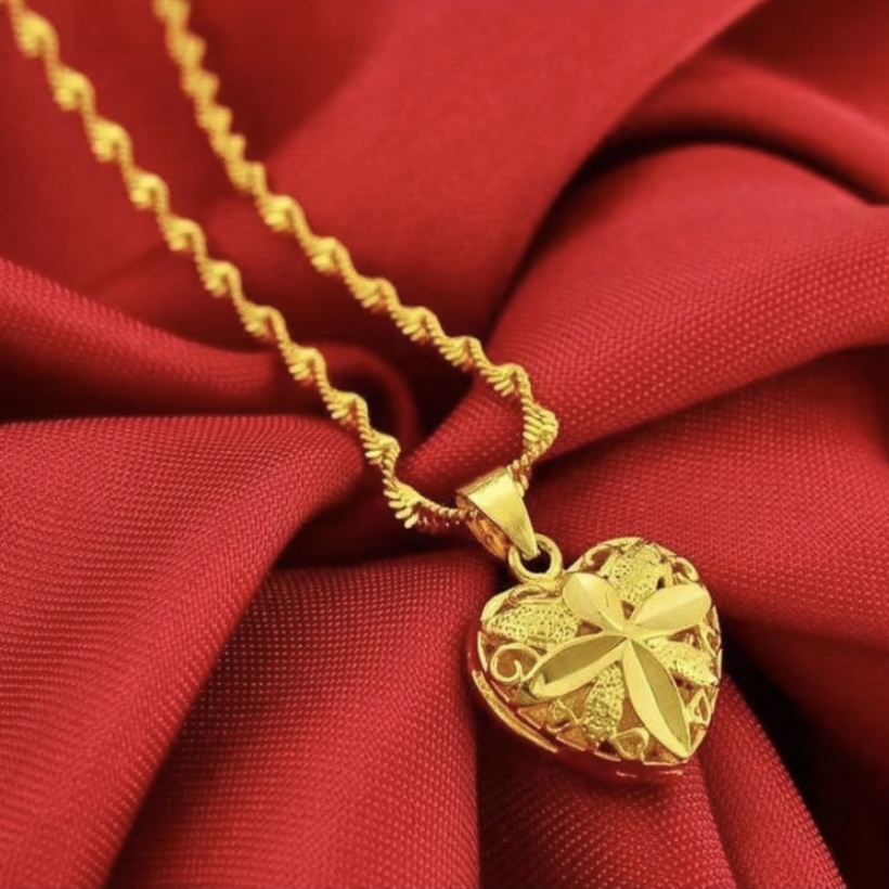 【新年福利】香港黄色气质百搭爱心桃心吊坠锁骨链金色项链2