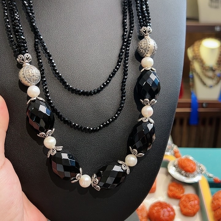 玛瑙颈饰未镶嵌古风