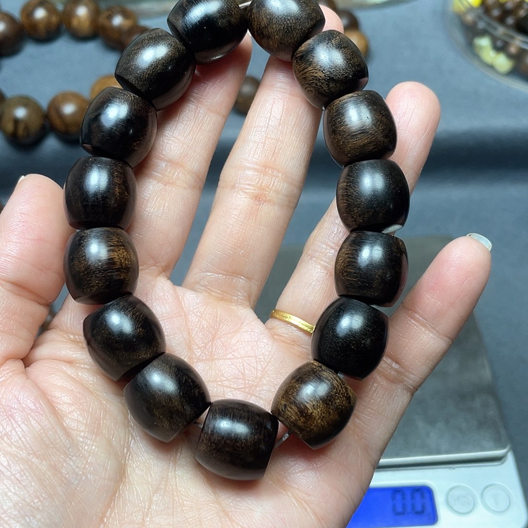 沉香手串杯*白棋瘤疤1.5