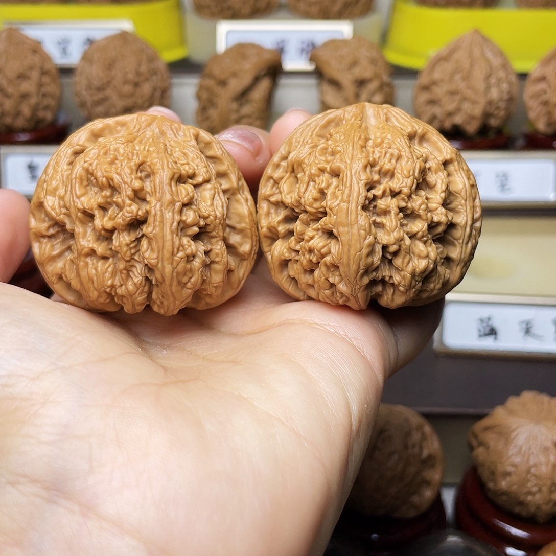 把件文玩核桃大粗筋44左右