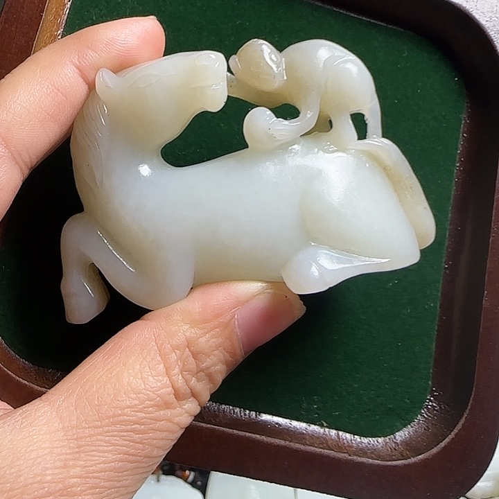 舰***8和田玉未镶嵌挂件