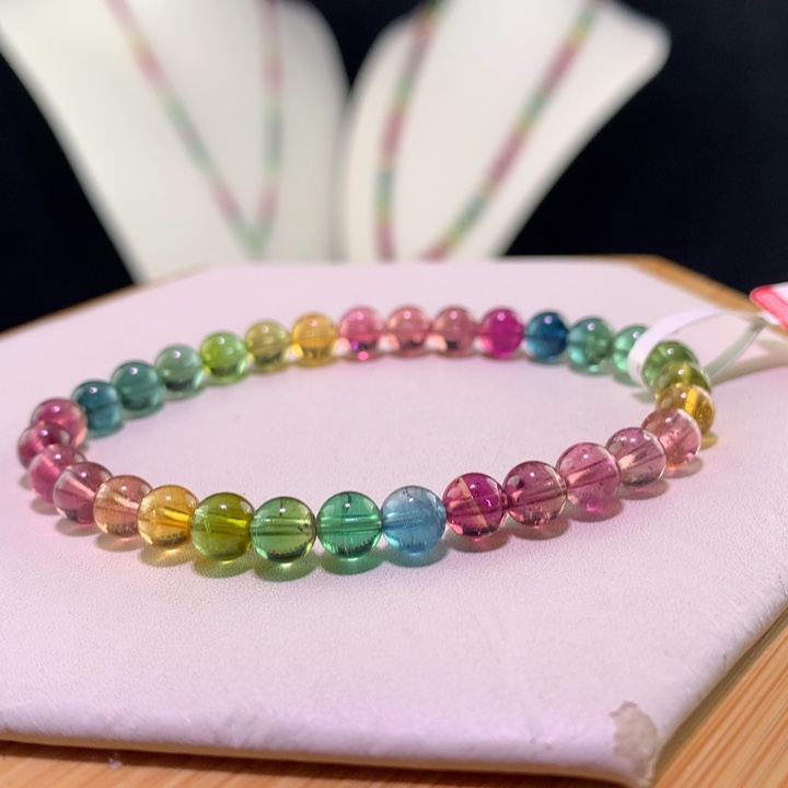 双色碧玺手链未镶嵌