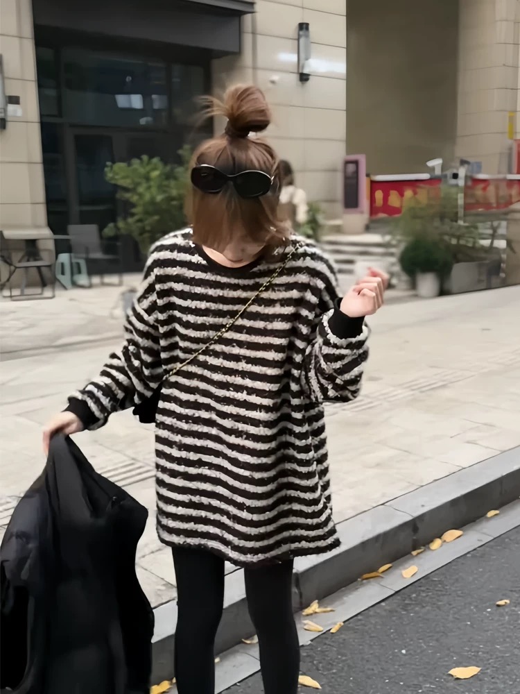 条纹圆领无帽卫衣女款加厚2025新款秋冬季宽松中长款女士上衣