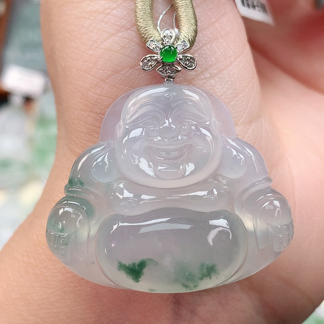 颈饰18K金镶嵌翡翠佛公