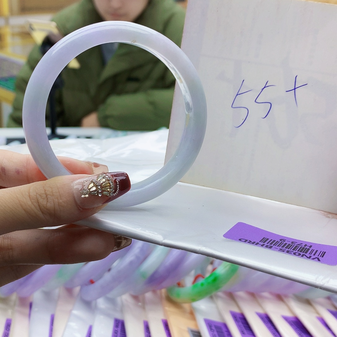 翡翠未镶嵌手镯bbb