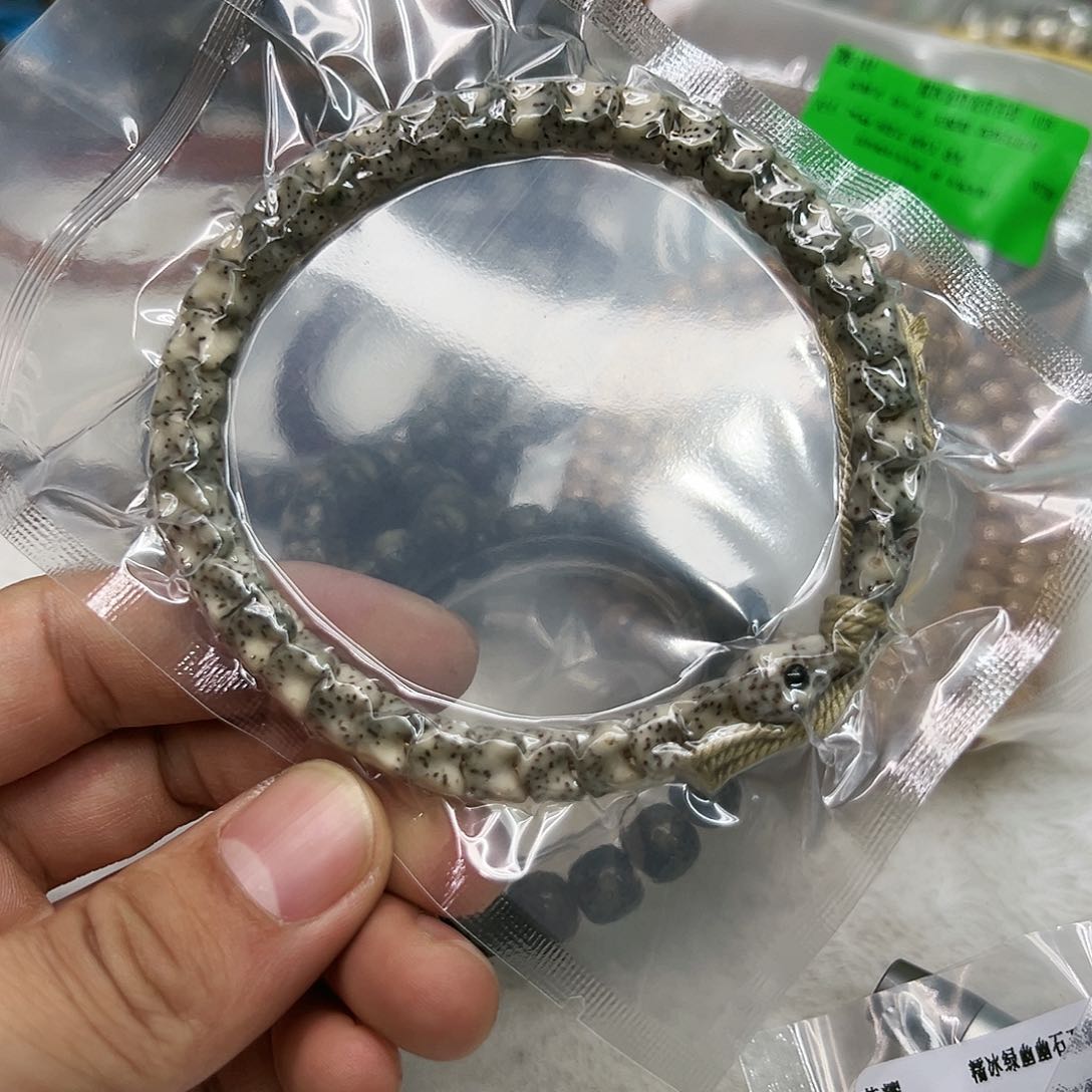 星月菩提手串不***人49王者石玉星月菩提社古手持