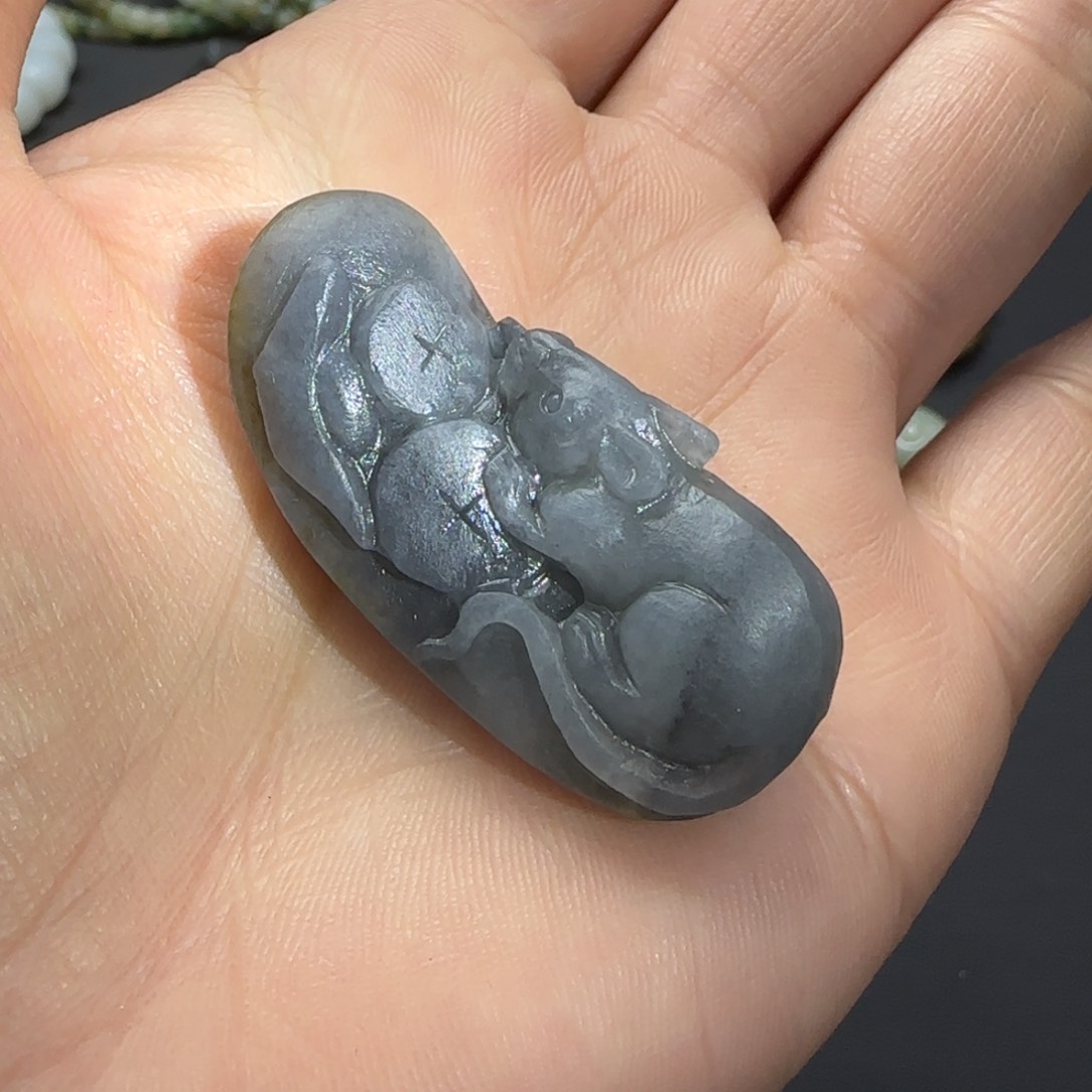 和田玉颈饰未镶嵌25.5g