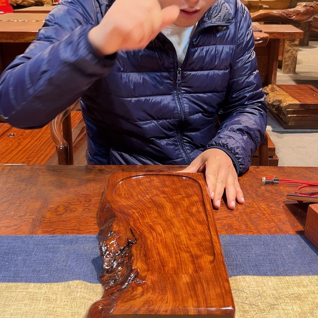 玉木（非红木类）巴花学名古夷苏木