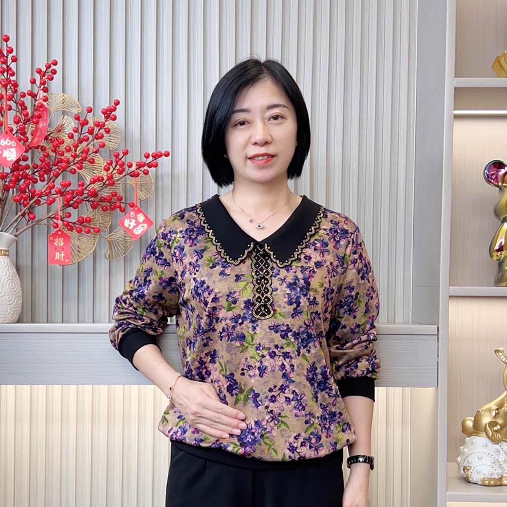 2025秋季新款洋气印花减龄宽松显瘦气质烫钻中老年妈妈装长袖上衣