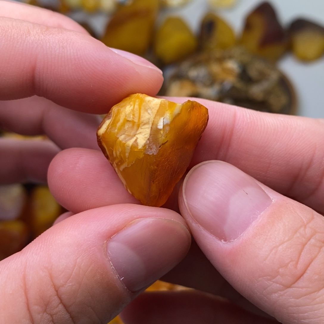 定制琥珀天然蜜蜡