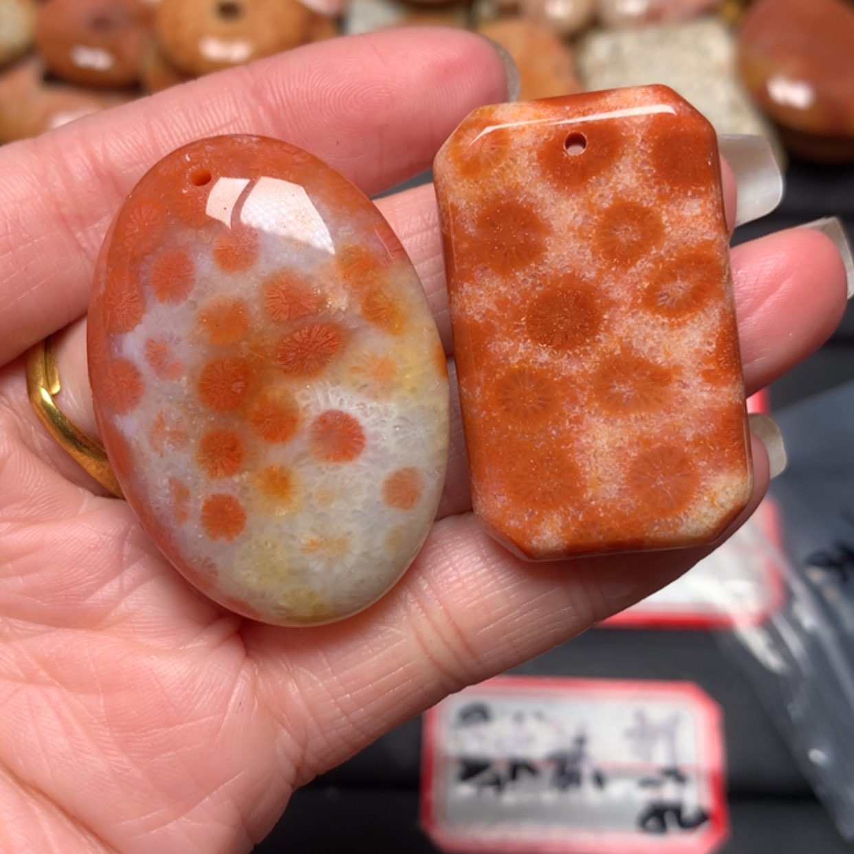 【闪购商品】硅化玉颈饰未镶嵌桃*树