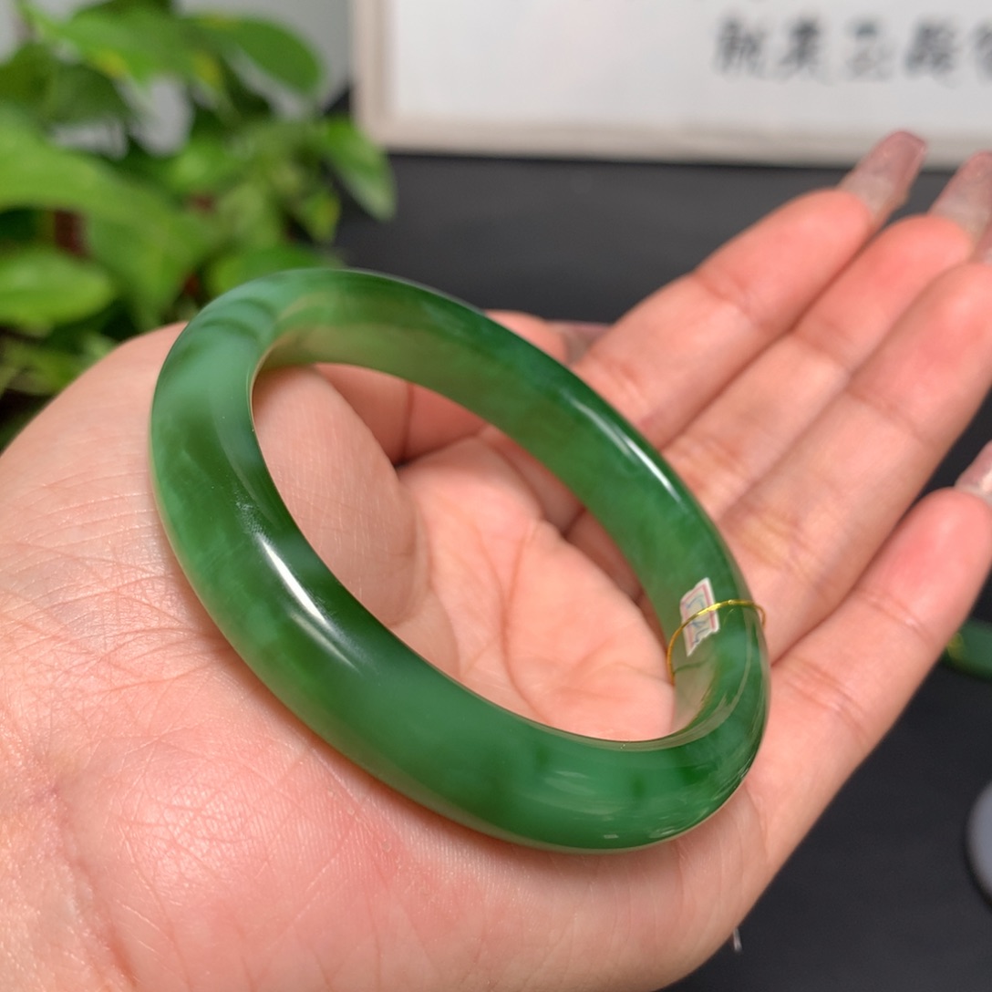 和田玉手镯未镶嵌54