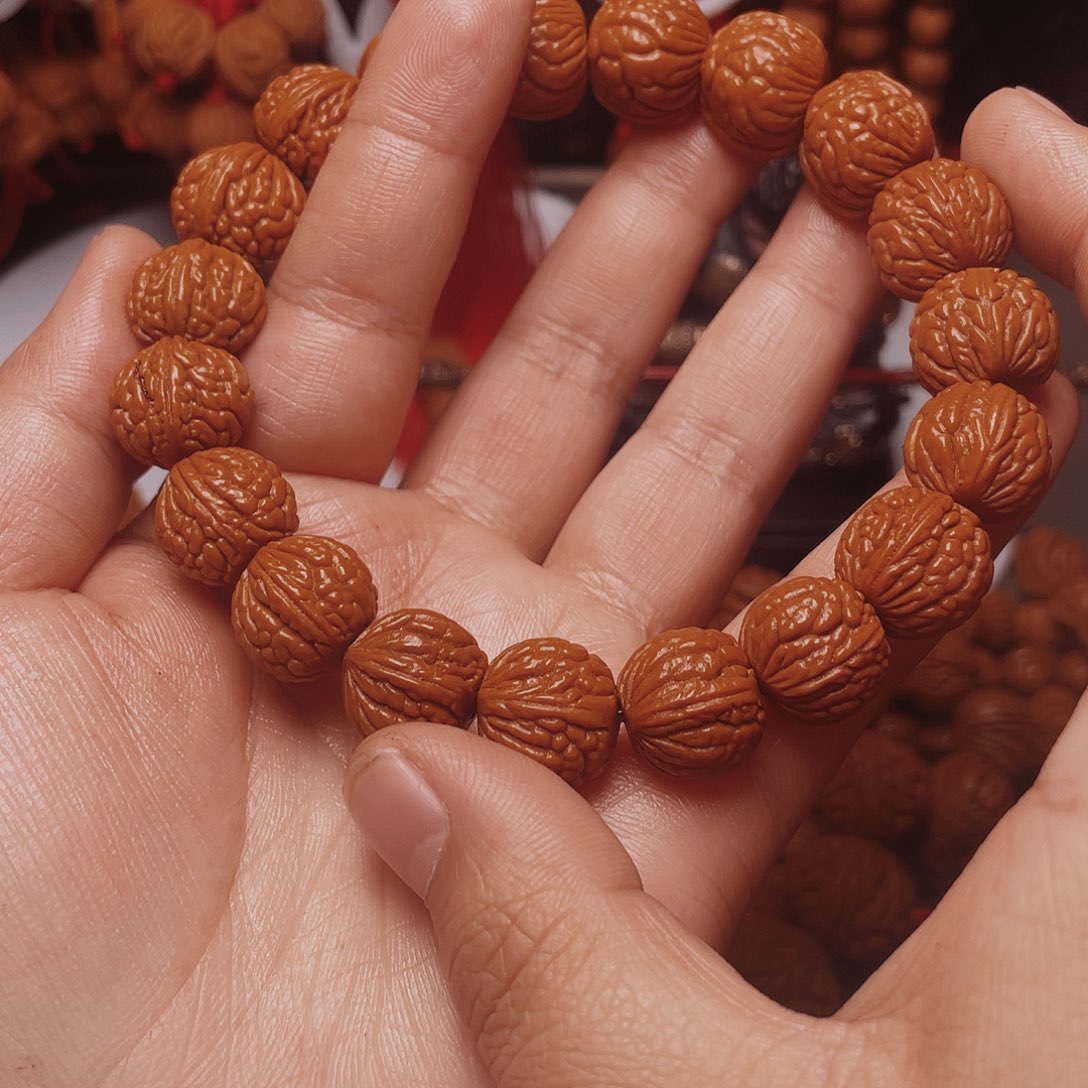 吊坠桃核龙纹桃枭