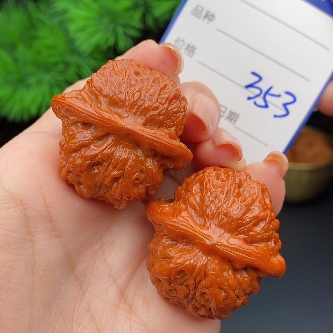 文玩核桃把件36血麒麟353