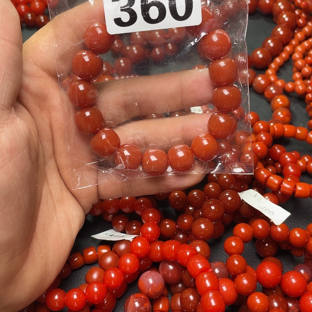 佛****南红玛瑙未镶嵌手链