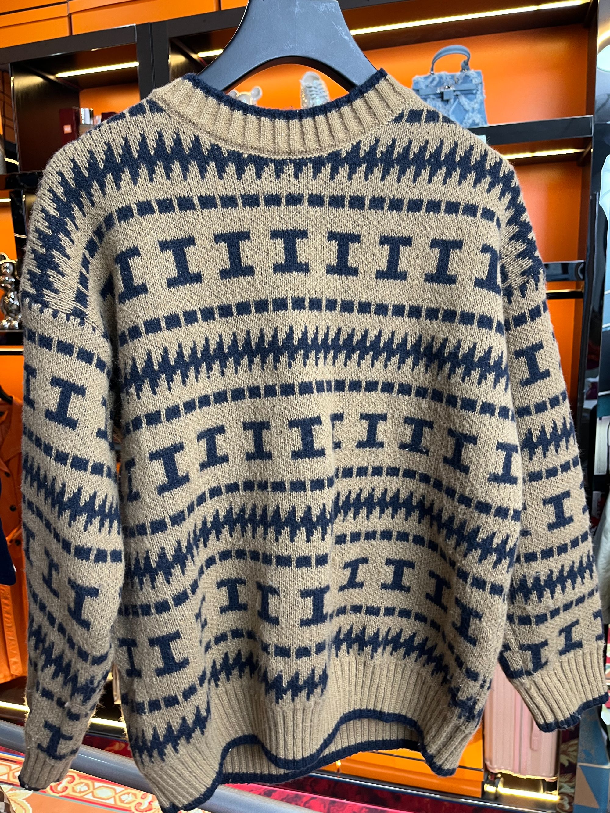 L18早秋新款设计修身温柔度假通勤气质百搭上衣