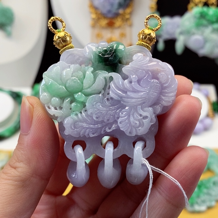 翡翠颈饰未镶嵌翡翠吊坠