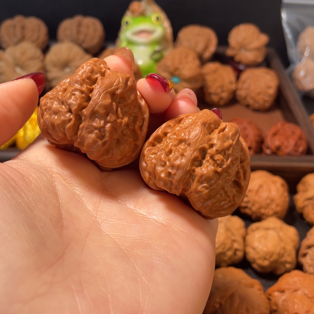 西***春核桃手串/手链蛤蟆40