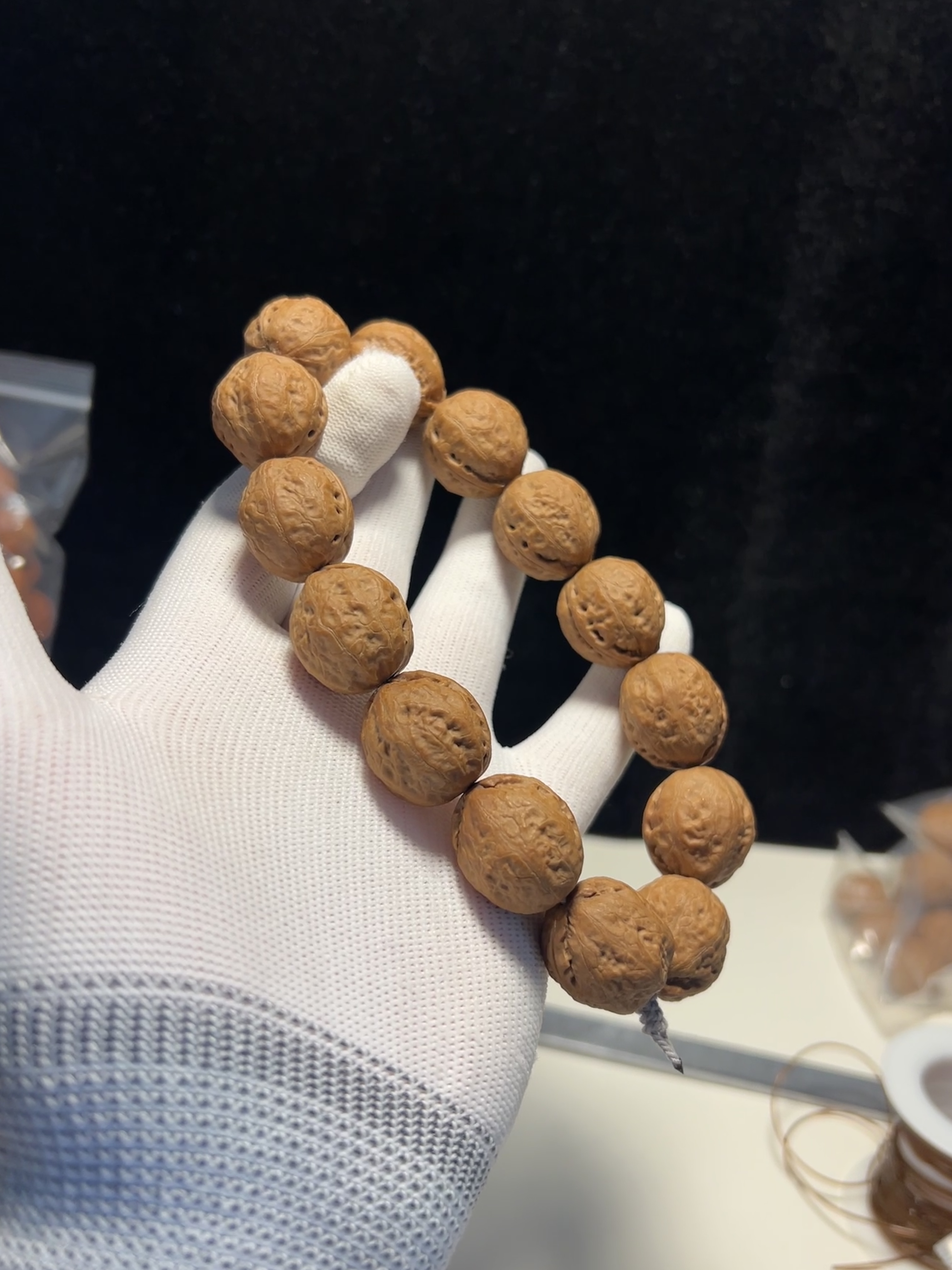 原皮原色小核桃手持，没有科技