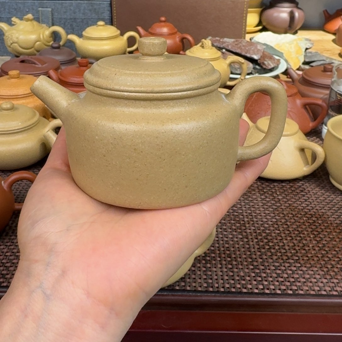 本山绿泥茶壶梨皮200毫升左右