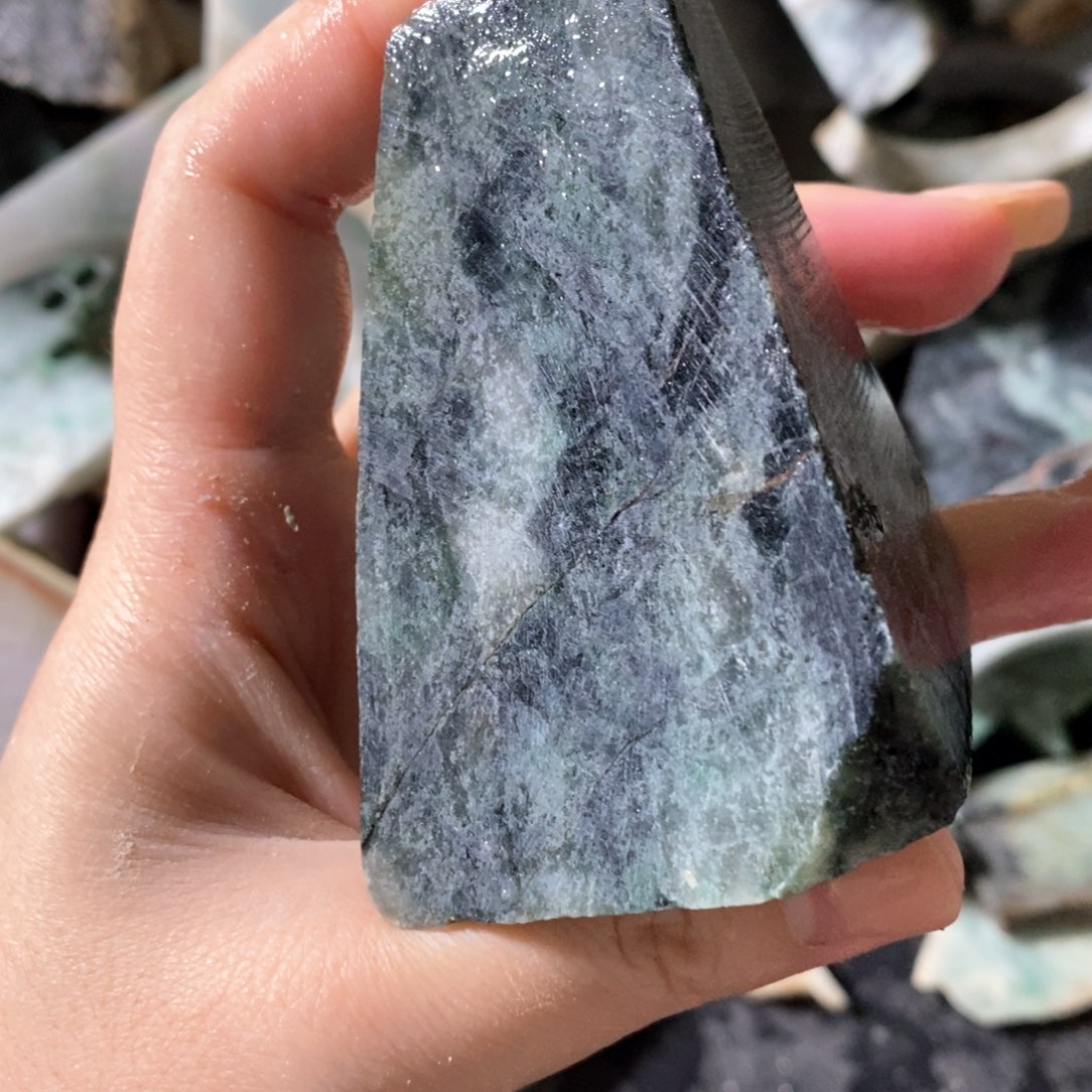 颈饰未镶嵌翡翠天然翡翠