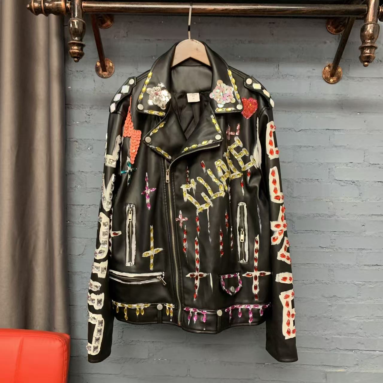 潮牌个性字母黑色皮衣机车服