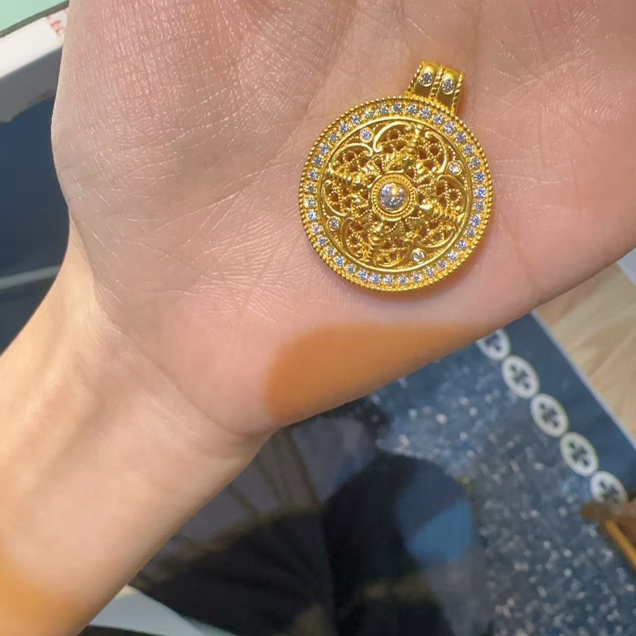 足金999黄金5G工艺时尚罗盘吊坠