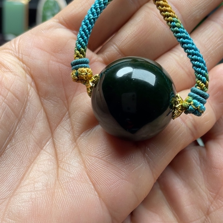 和田玉（碧玉）未镶嵌颈饰