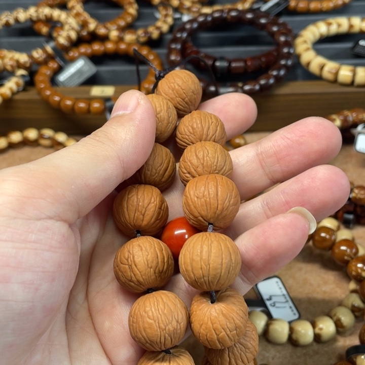 小***雨猴头核桃吊坠猴头核桃18聚宝盆