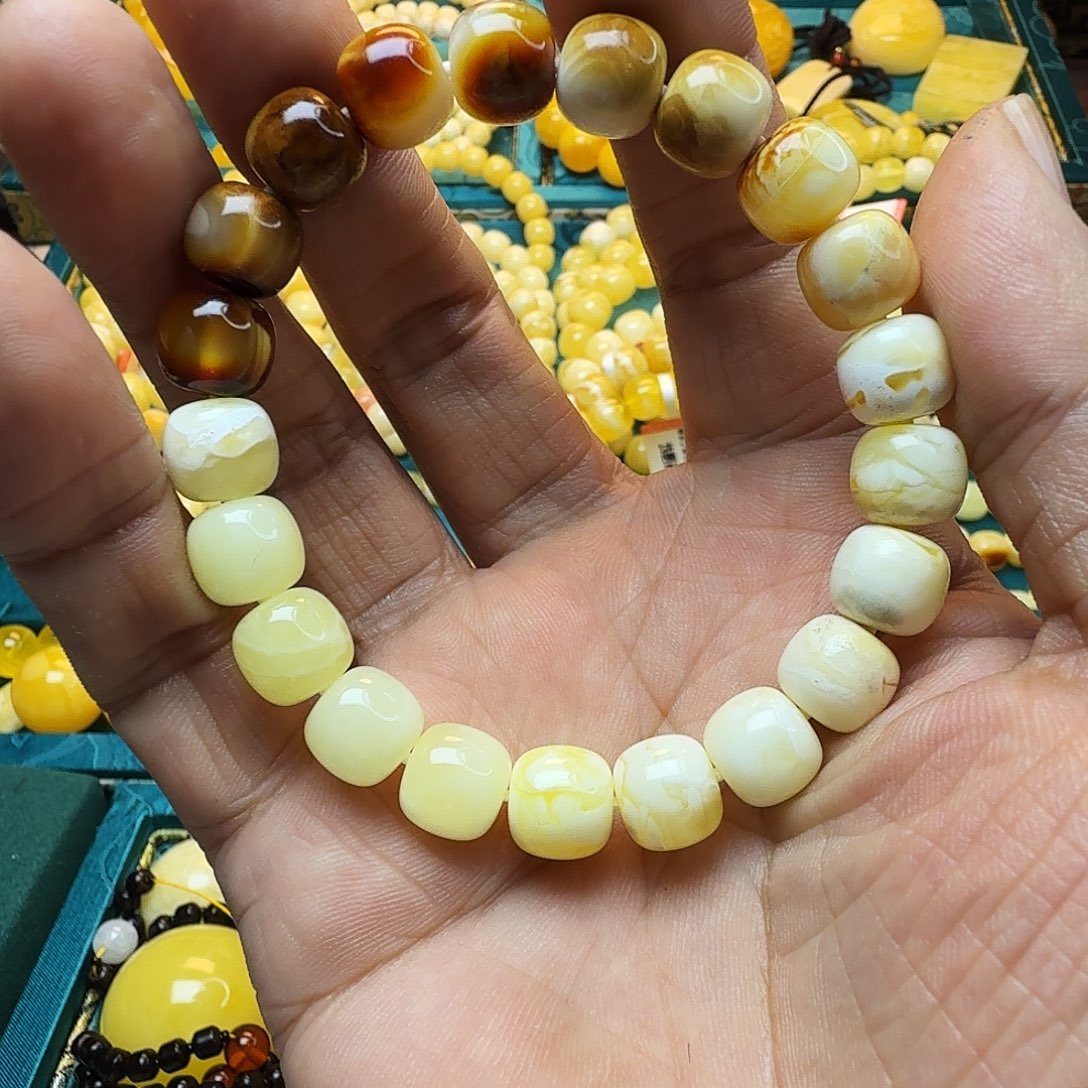 蜜蜡珠宝奇石未镶嵌沁渐变10m单圈