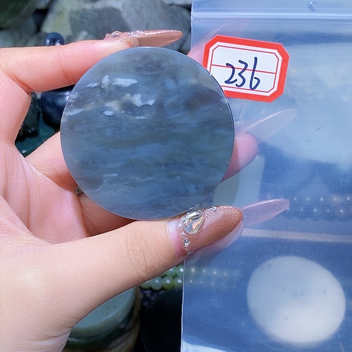 和田玉和田玉边角料随机发未镶嵌