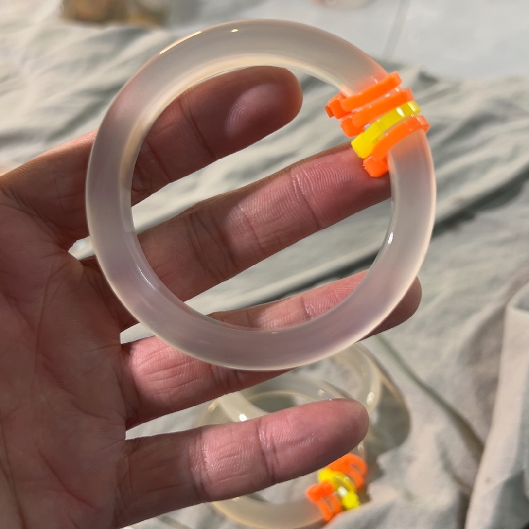 玛瑙/玉髓手镯未镶嵌L*x