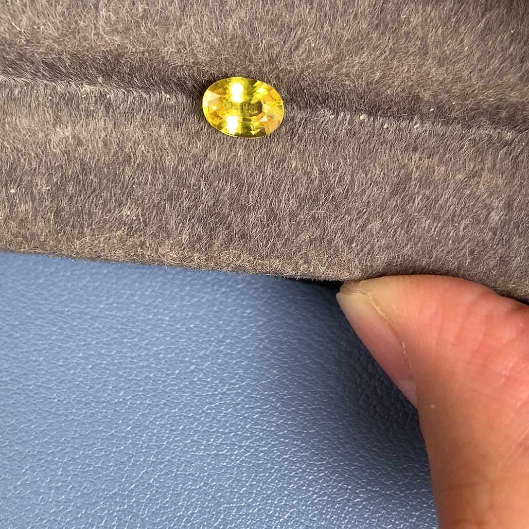 蓝宝石裸石未镶嵌1.34 斯里兰卡