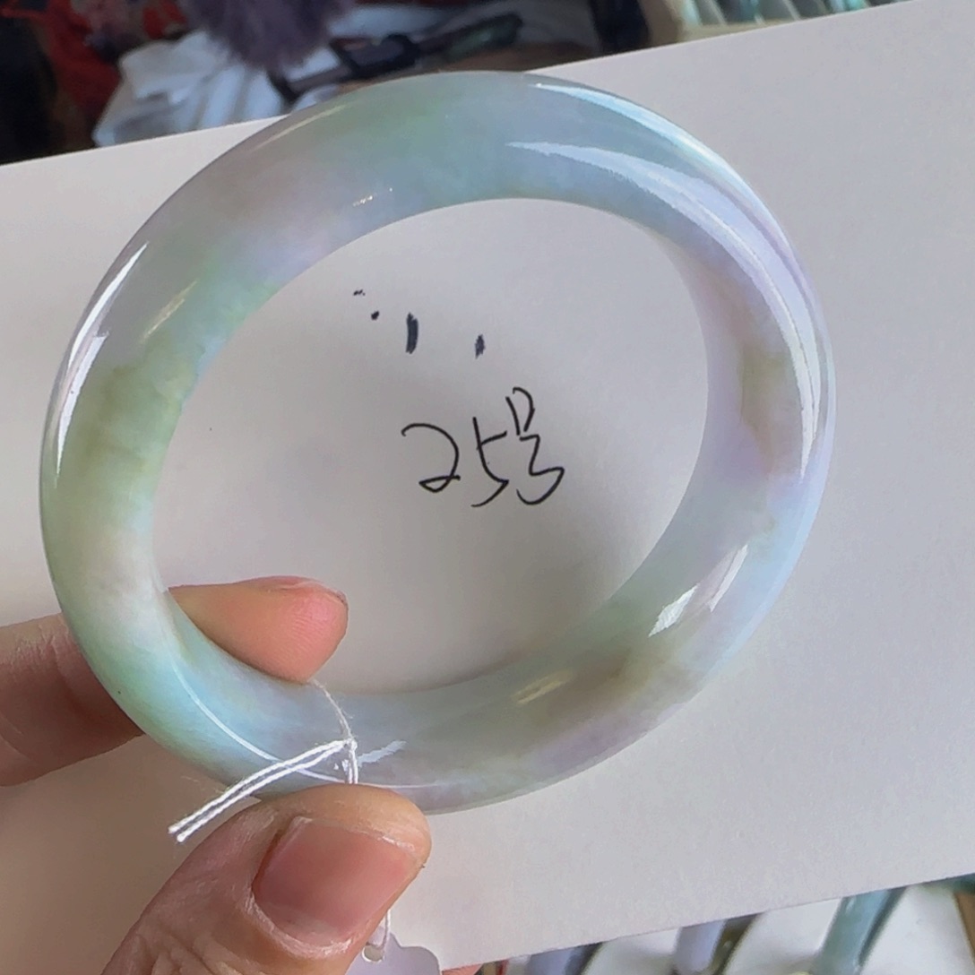 翡翠手镯未镶嵌老坑52.6圈