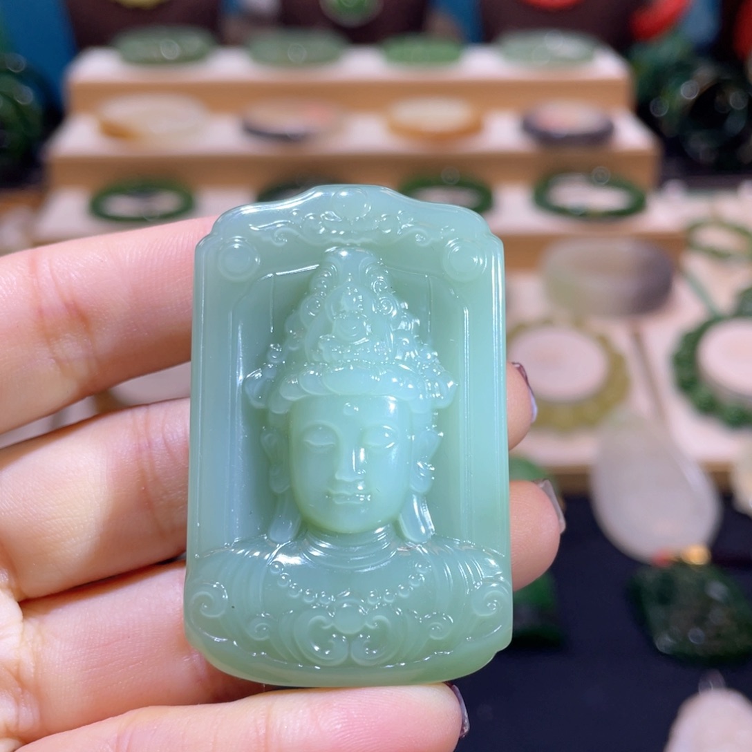 和田玉高品粉青度母未镶嵌