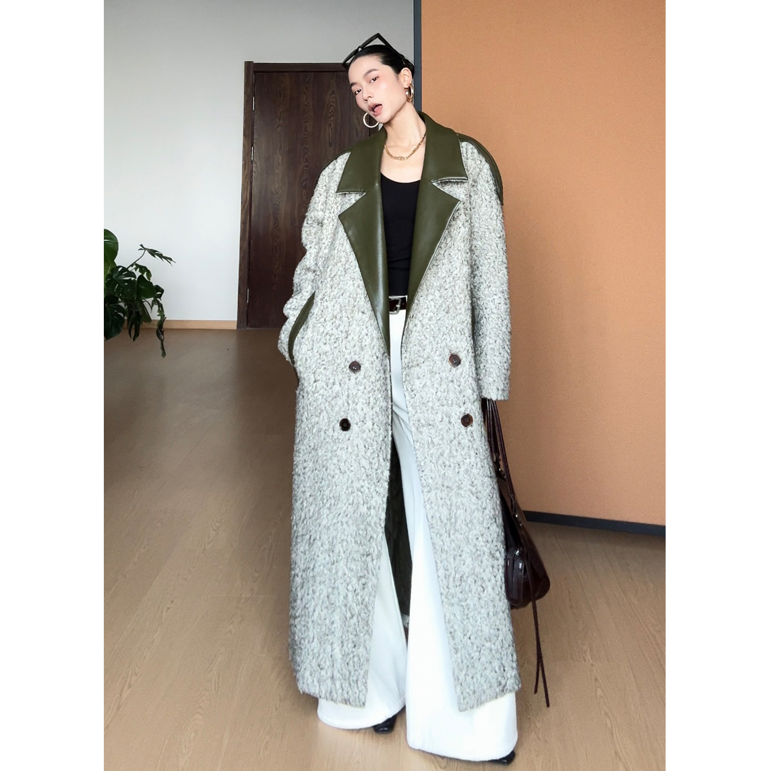【绿绒谧语】大翻领撞皮风衣女加厚夹棉长款特种纱毛呢大衣外套