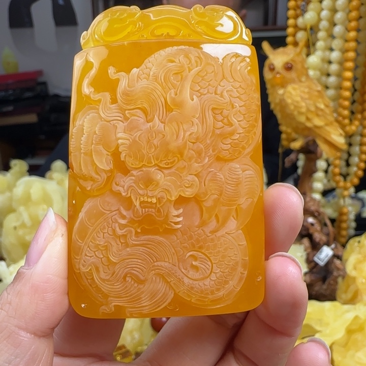 蜜蜡珠宝奇石未镶嵌