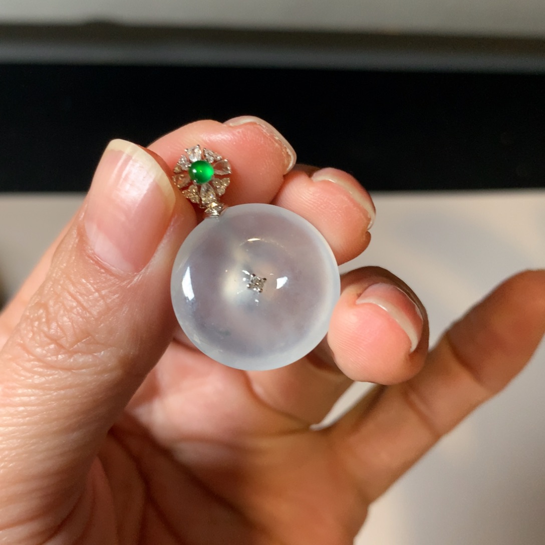 翡翠颈饰18K金镶嵌天然缅甸翡翠吊坠19.8-4.8