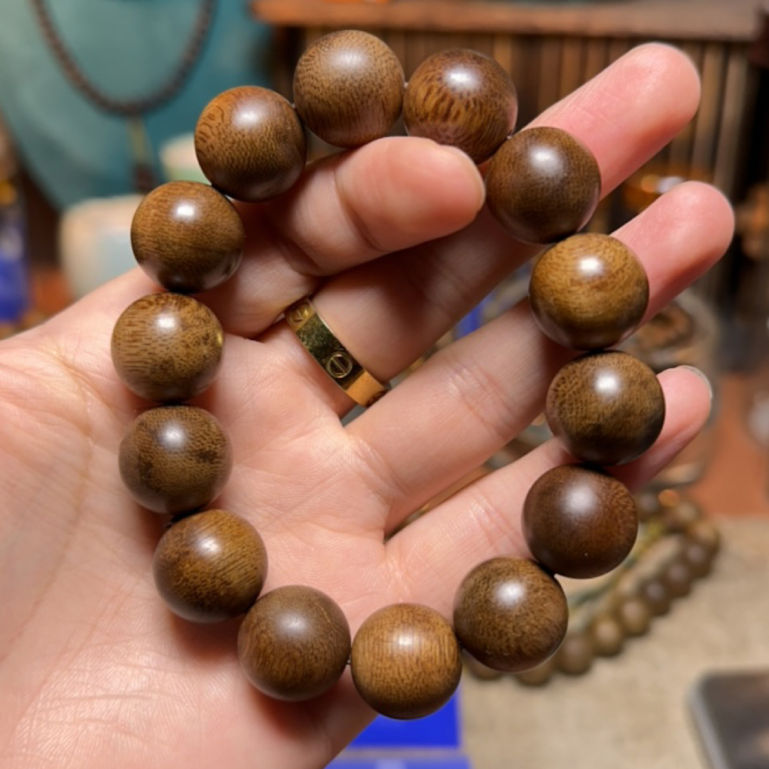 沉香芽庄正区金丝留疤玉化白奇16mm