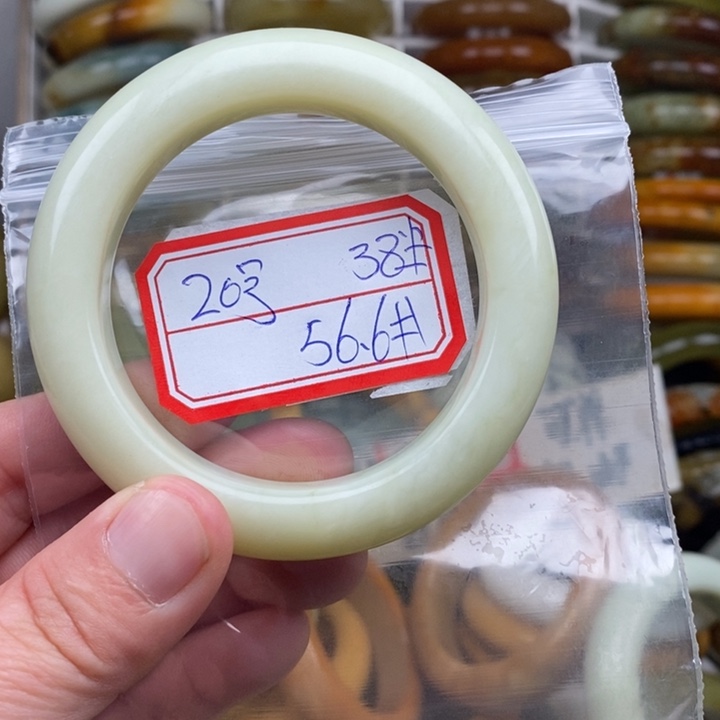 未镶嵌蛇纹石玉手绳