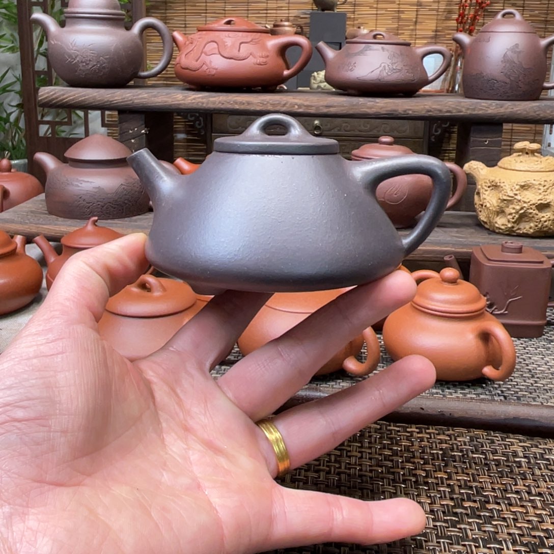 紫砂茶壶宜兴原矿紫砂手工制150