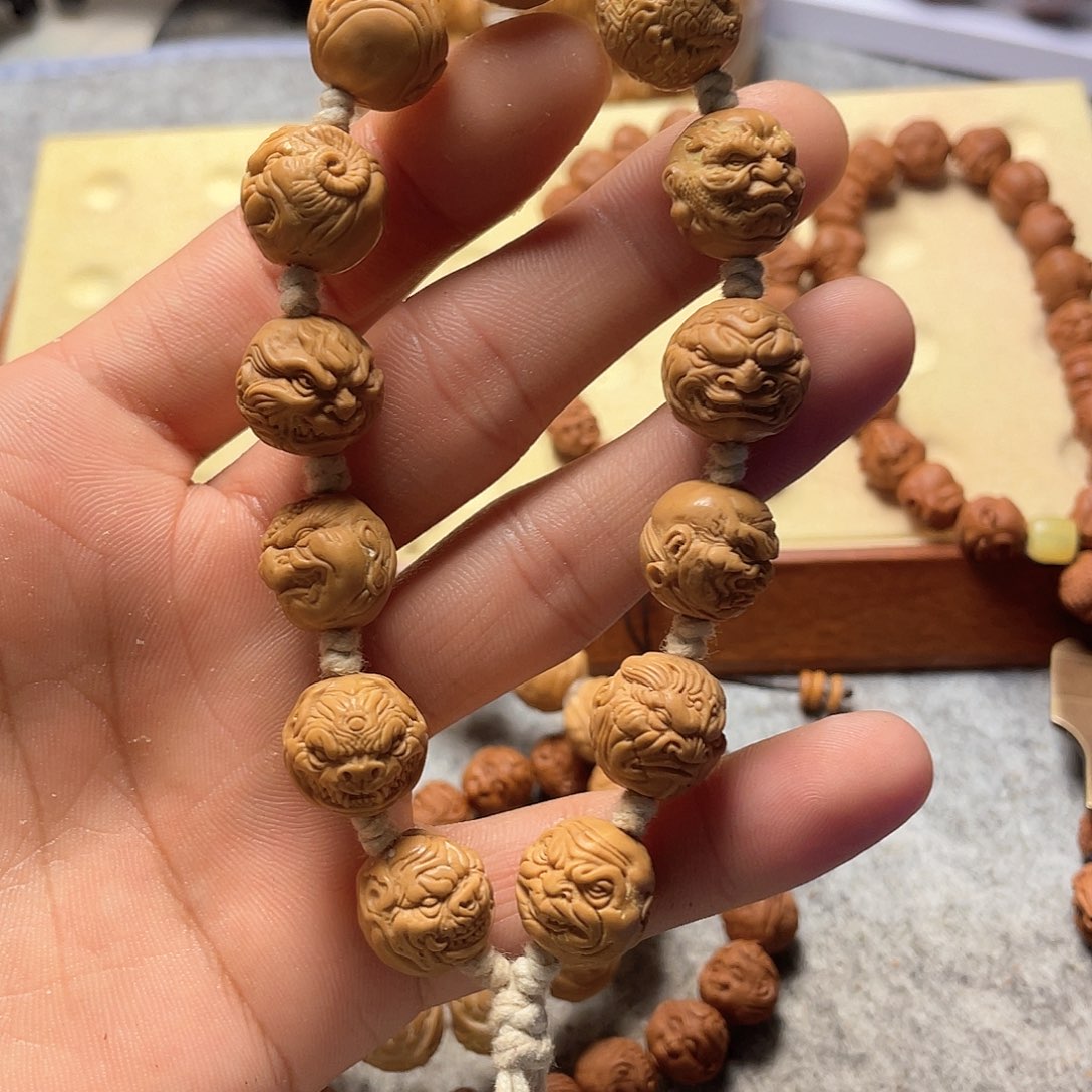｢**｣猴头核桃雕刻十二生肖恶僧