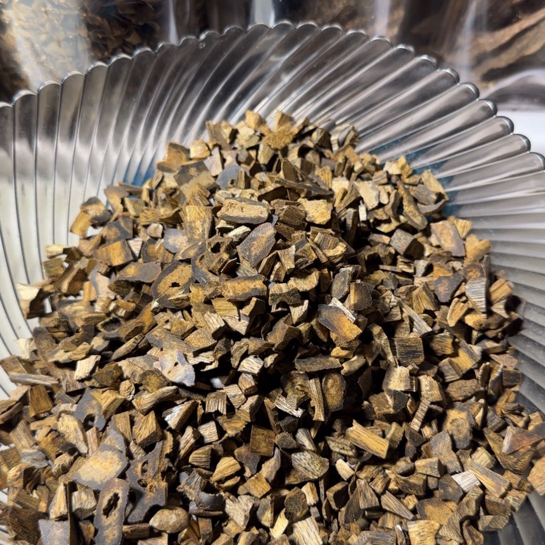 T***y沉香沉香碎屑张勺子202克